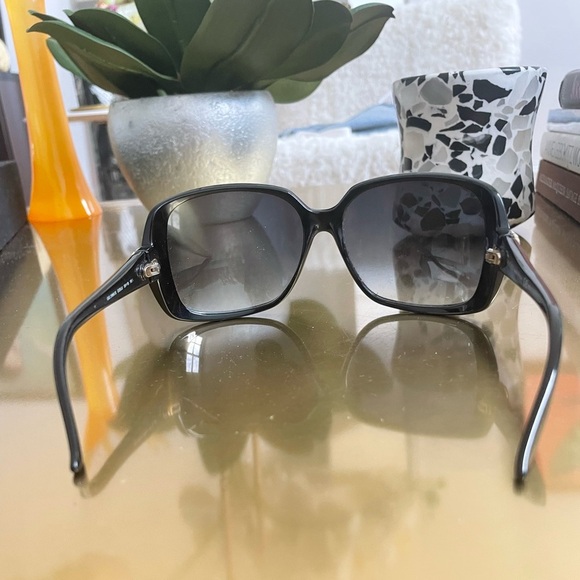 Gucci black sunglasses -signature green /red stripe / gold double GG har… - Picture 8 of 10